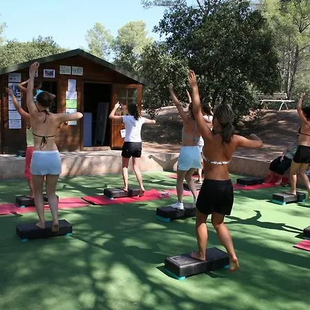 Camping Sunissim La Pierre Verte By Locatour Campsite