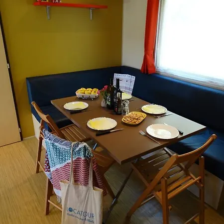 Campsite Camping Sunissim La Pierre Verte By Locatour 4*