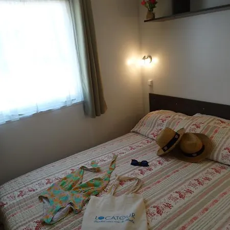 Camping Sunissim La Pierre Verte By Locatour Campsite 4*