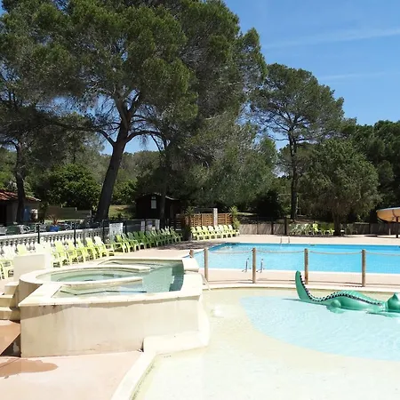 Camping Sunissim La Pierre Verte By Locatour Campsite