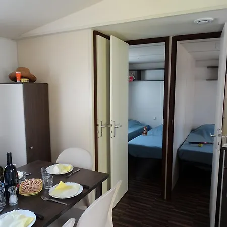 Camping Sunissim La Pierre Verte By Locatour 4*